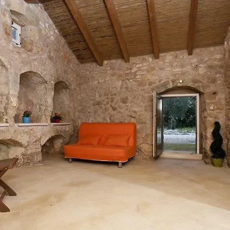 Bilocale Borgo Torre Vado